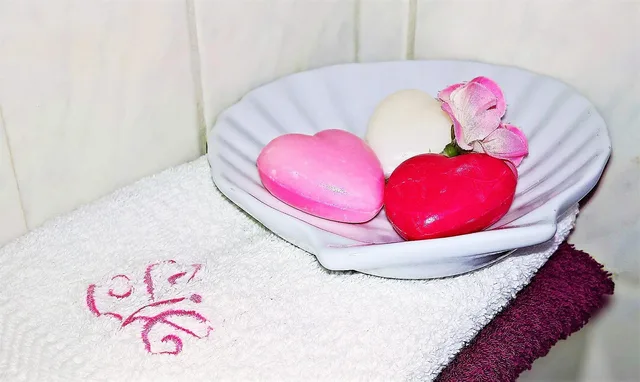 soap, guest soap, hearts, soap dish, shell, guest hand towels, hand washing, hygiene, clean, pure, fresh, guest soap, soap dish, soap dish, soap dish, soap dish, soap dish, hand washing. How to improve guest loyalty marketing: fix one friction