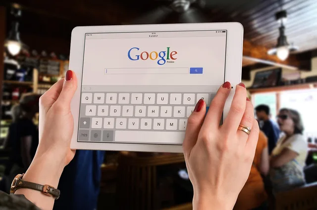 bar, ipad, mockup, business, computer, tablet, technology, mobile, google, search, google, google, google, google, google. Restaurant advertising trends to monitor